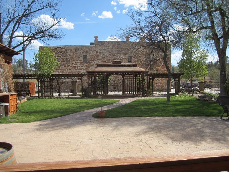 FlatIron Historic Sandstone Inn: 745 N River St, Hot Springs, SD 57747